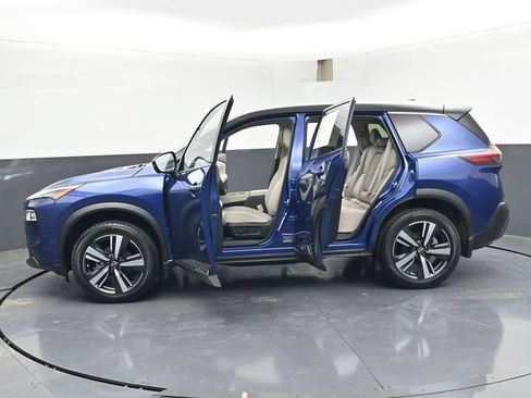 Used 2023 Nissan Rogue SL AWD/4WD image 51