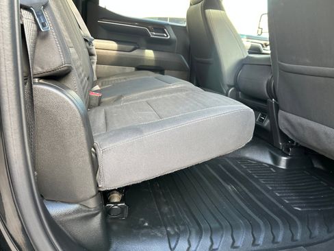 Used 2022 Chevrolet Silverado 1500 LT image 18