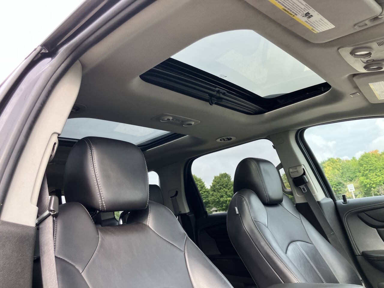Used 2017 GMC Acadia Limited SLT AWD/4WD image 30