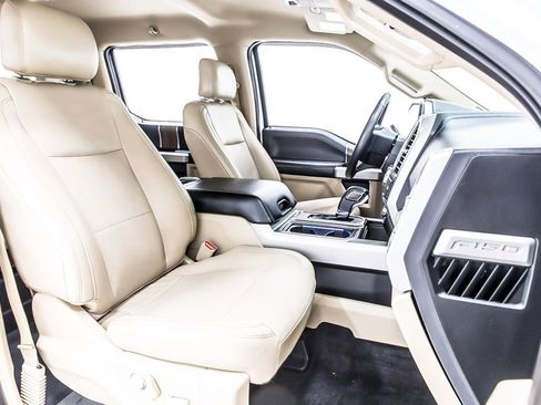 Used 2016 Ford F150 Lariat w/ Equipment Group 501A Mid image 34