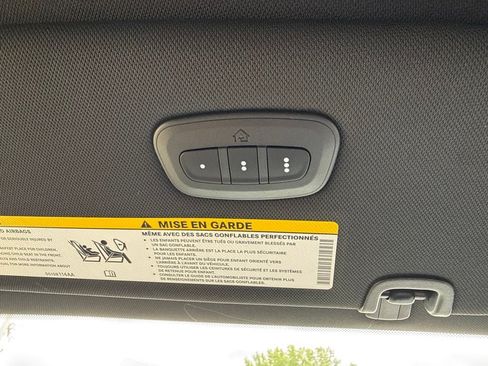 New 2027 Chrysler Pacifica Select AWD/4WD image 54