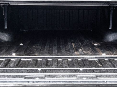 Used 2018 Toyota Tundra Limited image 15