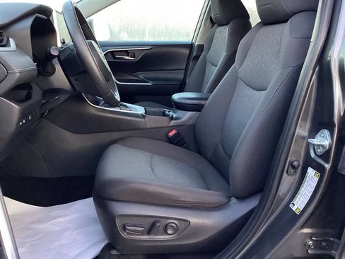 Used 2024 Toyota RAV4 XLE w/ Weather Package AWD/4WD image 13