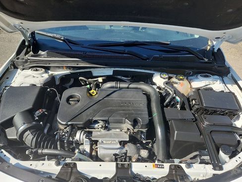 Used 2023 Chevrolet Malibu LT FWD image 27