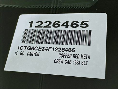 Used 2015 GMC Canyon SLT w/ Driver Alert Package image 25