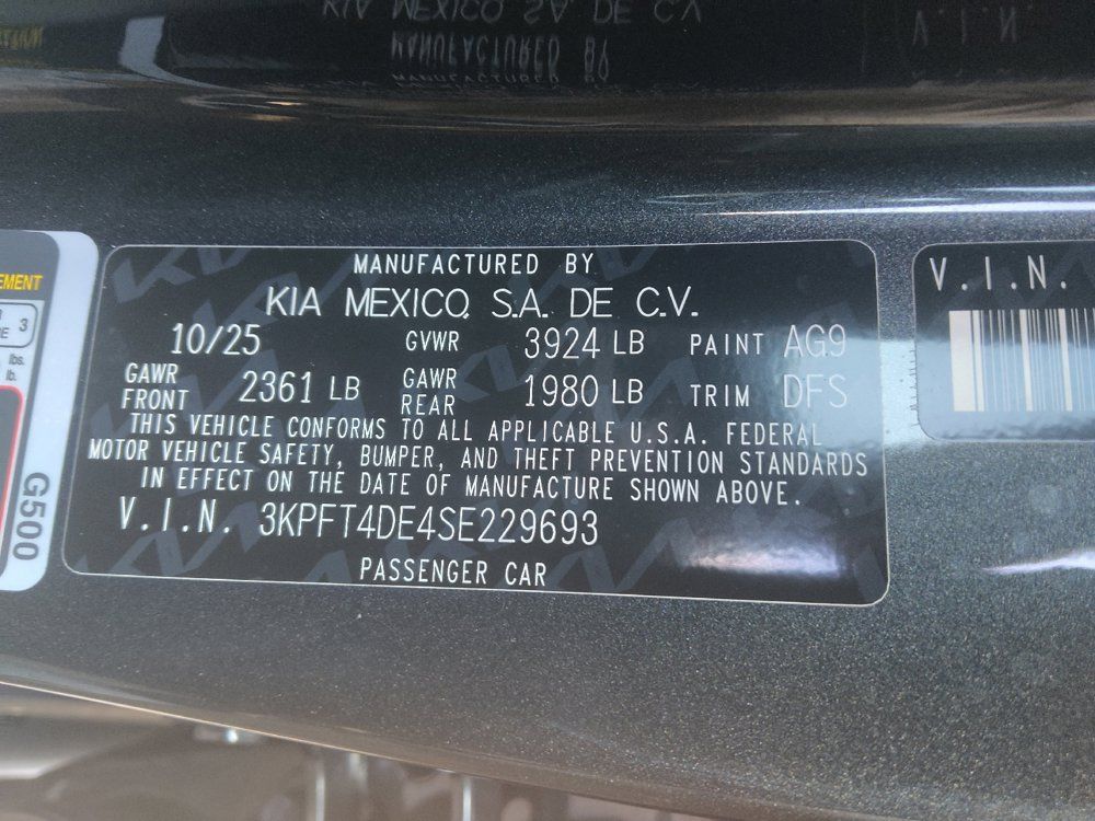Used 2025 Kia K4 FWD image 33
