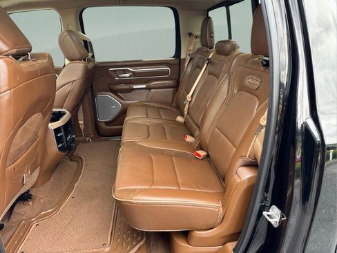 Used 2021 RAM 1500 Limited AWD/4WD image 11