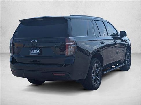 Used 2024 Chevrolet Tahoe Z71 w/ Luxury Package AWD/4WD image 4