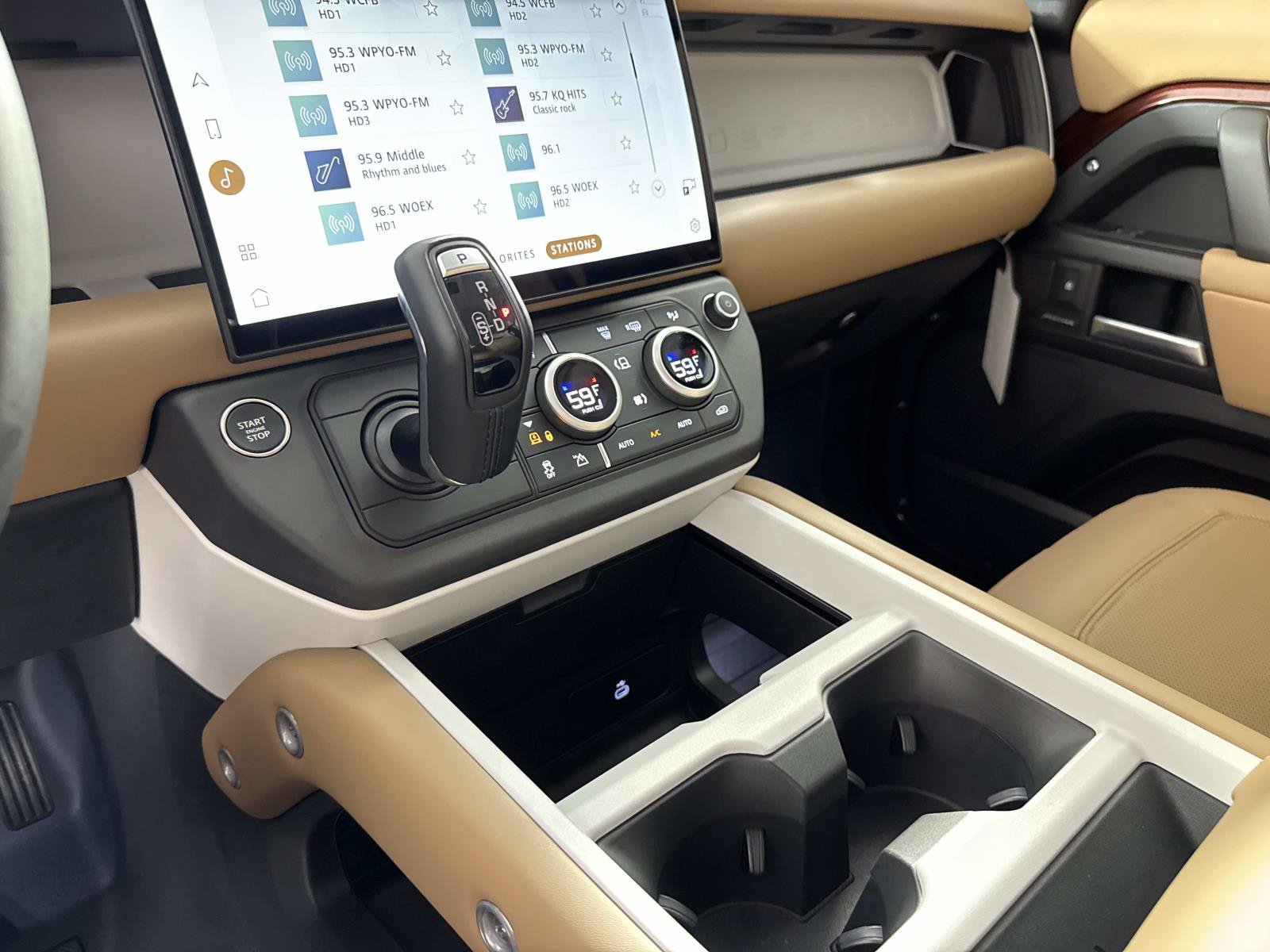 New 2026 Land Rover Defender 130 S AWD/4WD image 28