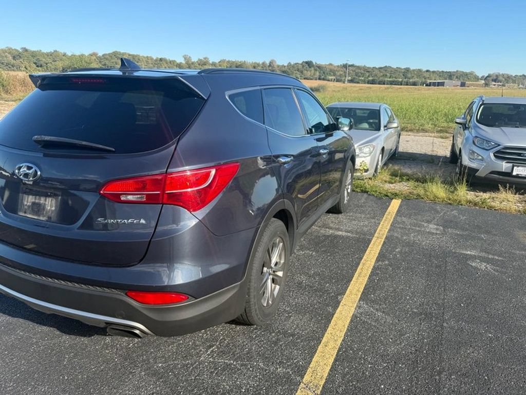 Used 2016 Hyundai Santa Fe Sport w/ Option Group 02 FWD image 19