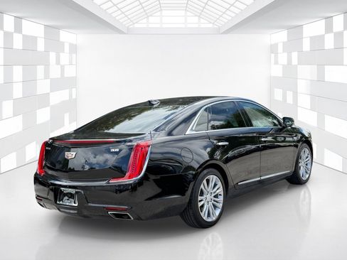 Used 2019 Cadillac XTS Luxury FWD image 7