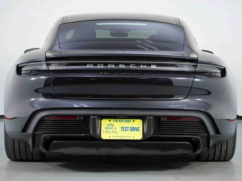 Used 2021 Porsche Taycan Turbo S image 11