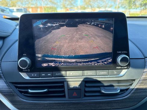 Used 2021 Nissan Altima 2.5 SL image 32