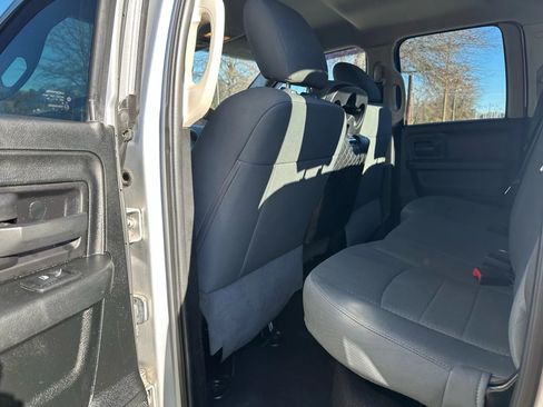 Used 2018 RAM 1500 Express image 14