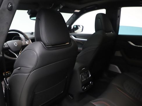 Used 2019 Maserati Levante Trofeo AWD/4WD image 20