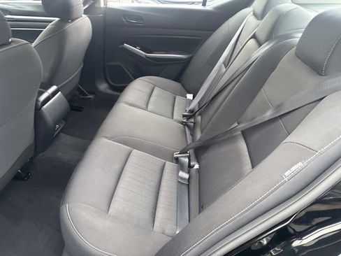 Used 2023 Nissan Altima 2.5 SV image 16