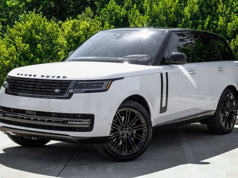 New 2026 Land Rover Range Rover SE AWD/4WD image 2