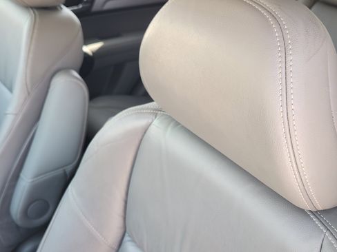 Used 2011 Honda CR-V EX-L image 15