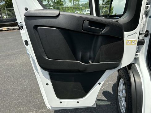 New 2024 RAM ProMaster 2500 w/ Quick Order Package 22H SLT+ image 14