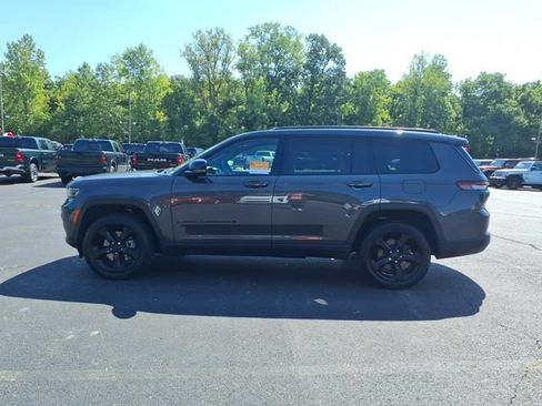 Certified 2024 Jeep Grand Cherokee L Altitude AWD/4WD image 4