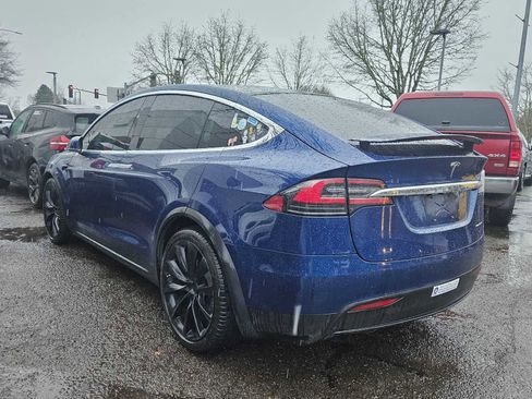 Used 2020 Tesla Model X Long Range image 4
