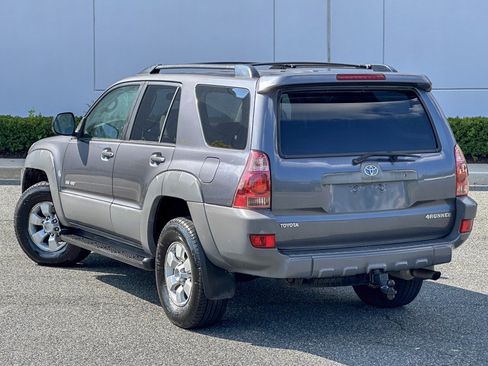 Used 2003 Toyota 4Runner SR5 AWD/4WD image 10