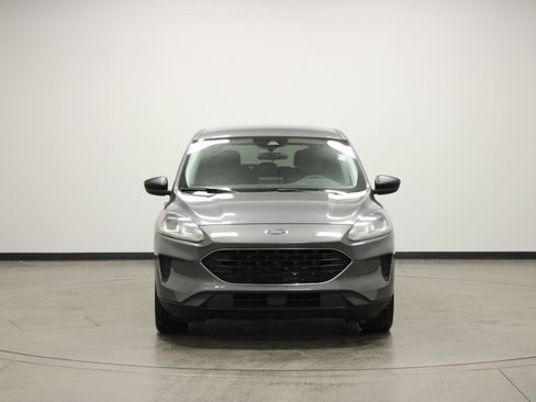 Used 2022 Ford Escape SE w/ SE Sport Appearance Package image 3