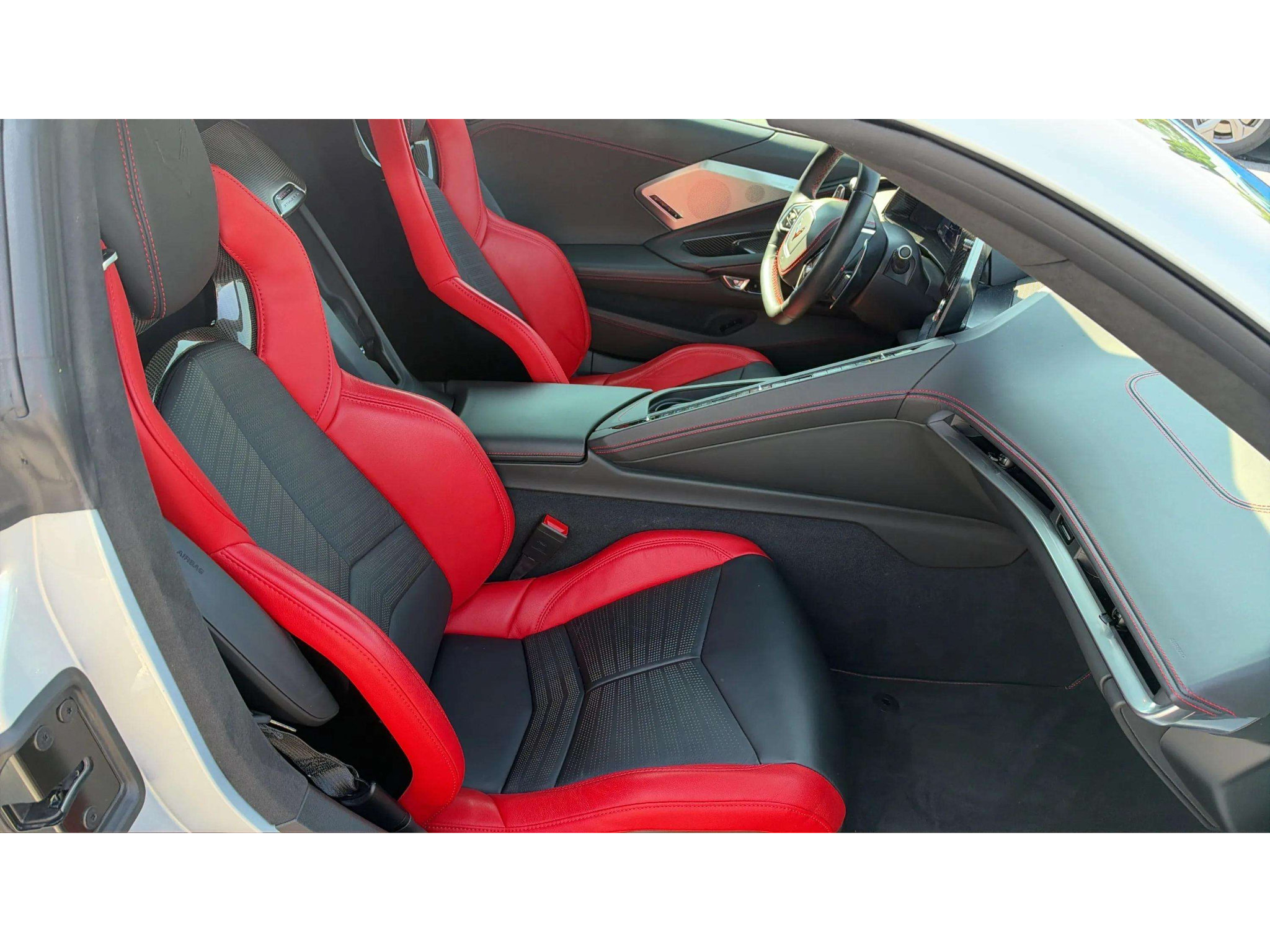 Used 2021 Chevrolet Corvette Stingray Premium Cpe w/ Z51 Performance Package RWD image 20