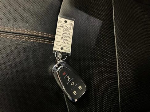 Used 2022 Chevrolet Equinox Premier AWD/4WD image 32