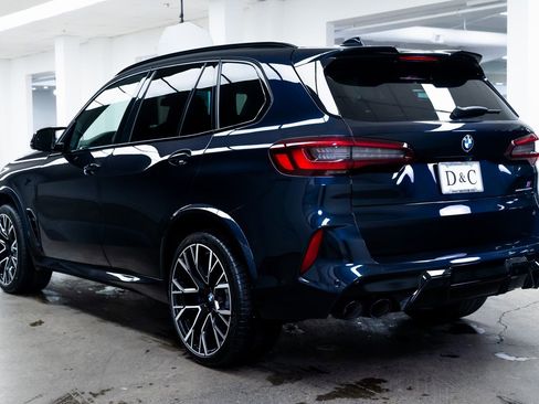 Used 2023 BMW X5 M image 4