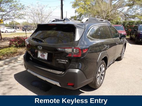 Used 2024 Subaru Outback Touring AWD/4WD image 7