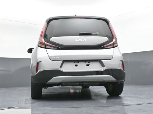 Used 2023 Kia Soul LX w/ LX Technology Package image 31