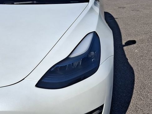 Used 2023 Tesla Model 3 Standard Range RWD image 11