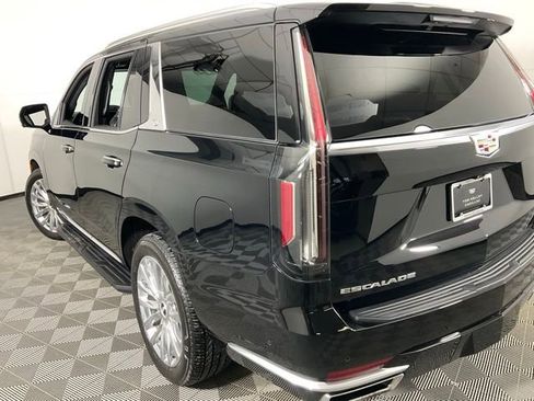 Certified 2023 Cadillac Escalade Premium Luxury w/ Performance Package image 30