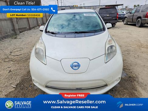 Used 2015 Nissan Leaf SV FWD image 7