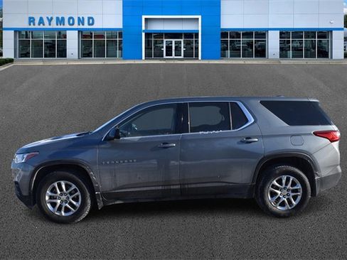 Used 2019 Chevrolet Traverse LS image 6