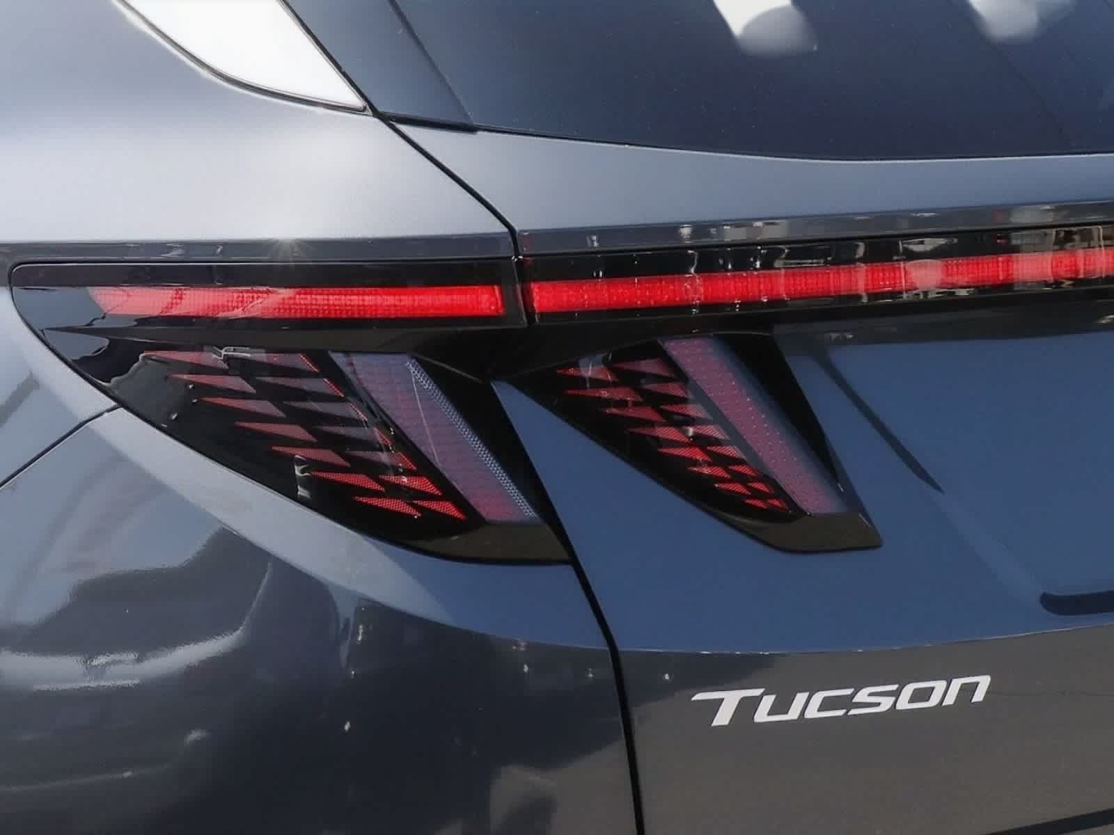 New 2026 Hyundai Tucson Limited FWD image 11