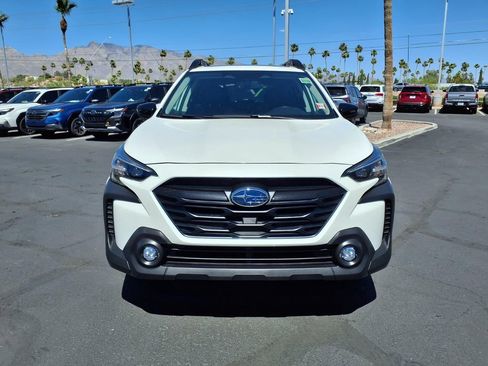 Used 2025 Subaru Outback Onyx Edition AWD/4WD image 8