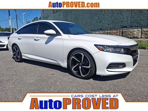 Used 2018 Honda Accord Sport image 1