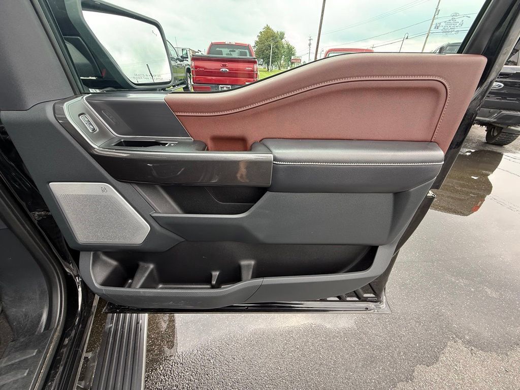 Used 2021 Ford F150 Lariat w/ Equipment Group 502A High AWD/4WD image 29