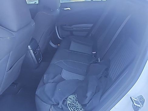 Used 2023 Dodge Charger SXT w/ Blacktop Package image 17