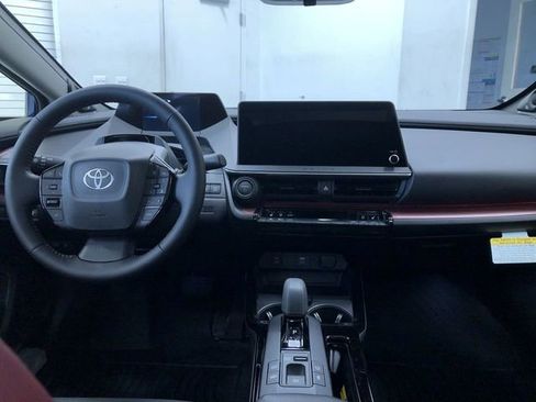 New 2026 Toyota Prius XSE Premium image 9