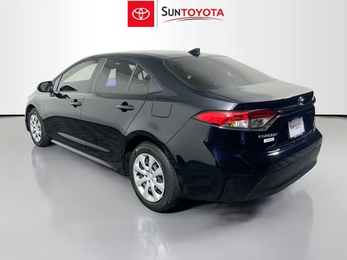 Used 2025 Toyota Corolla LE FWD image 6
