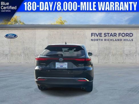 Used 2021 Toyota Venza Limited image 9