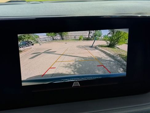 Used 2025 Buick Encore GX Preferred FWD image 24