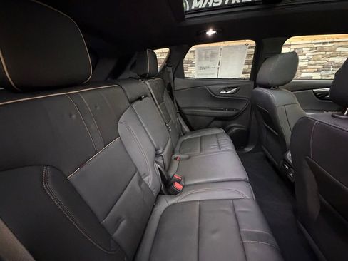 Used 2024 Chevrolet Blazer Premier w/ Driver Confidence II Package AWD/4WD image 32
