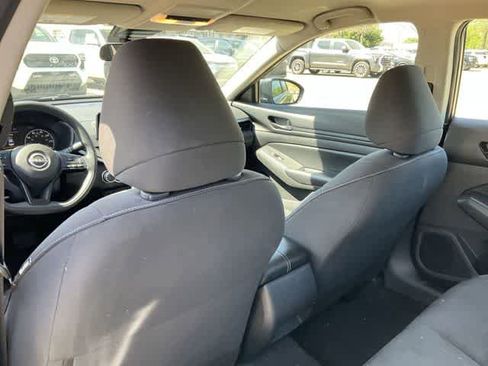 Used 2024 Nissan Altima 2.5 S image 14