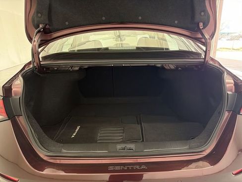 Used 2024 Nissan Sentra SV image 15