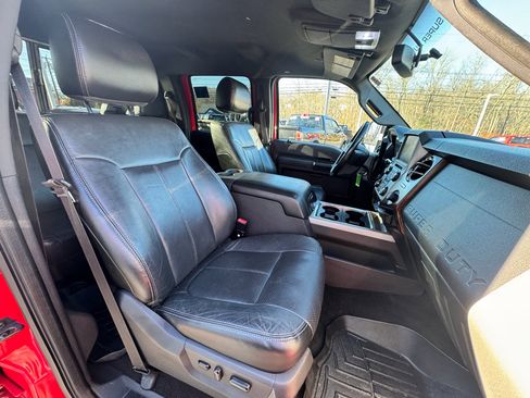 Used 2014 Ford F350 Lariat w/ Lariat Interior Package image 45
