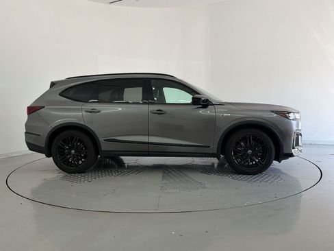 Used 2025 Acura MDX A-Spec AWD/4WD image 8